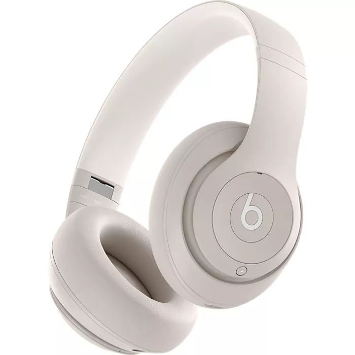 https://ss7.vzw.com/is/image/VerizonWireless/apple-studio-pro-wireless-headphones-sandstone-mqtr3ll-a-iset?wid=700&hei=700&fmt=webp