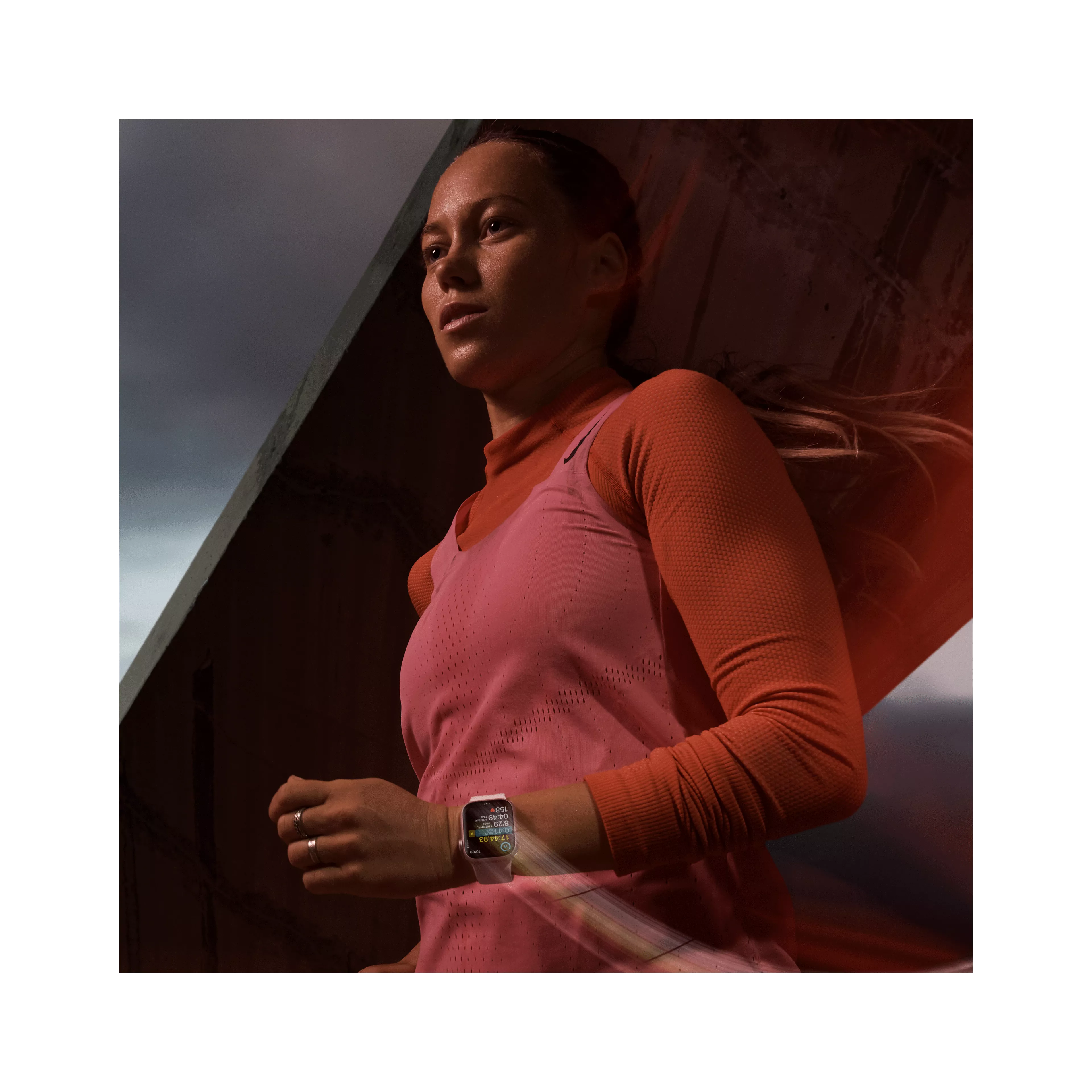 Apple Watch Series 9 GPS + Cellular 41mm Pink Aluminum Case with Light Pink Sport Band - S/M image 5
