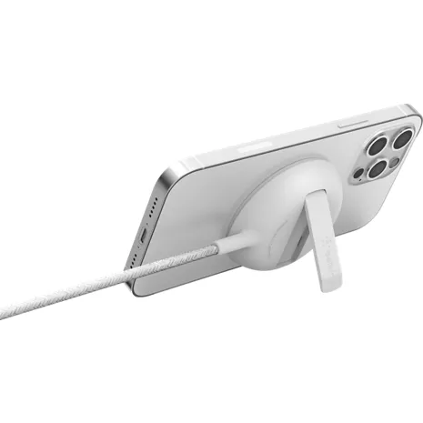 BELKIN Cargador para auto compatible MagSafe Belkin BoostCharge Pro