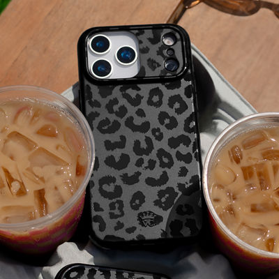 VELVET CAVIAR Phone Case - Thumbnail 4