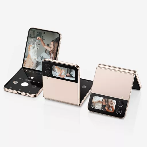 Create more in Flex Mode with the hands-free camera.
