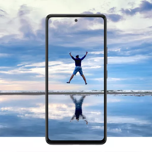 Impressive Super AMOLED display.