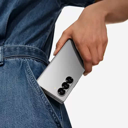 Large screen. Slim design.