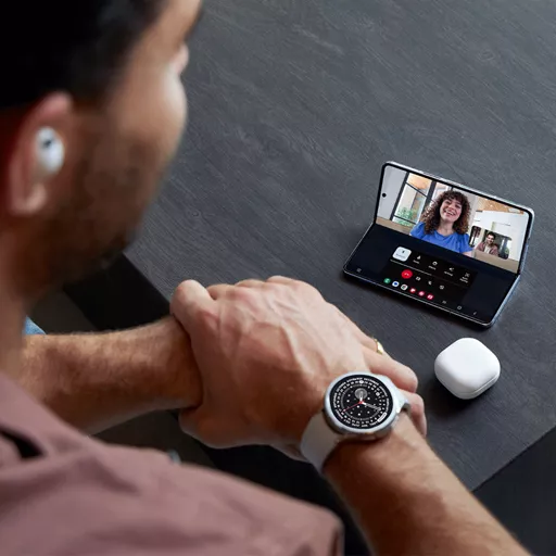 Seamless connectivity under Galaxy Connected Experience