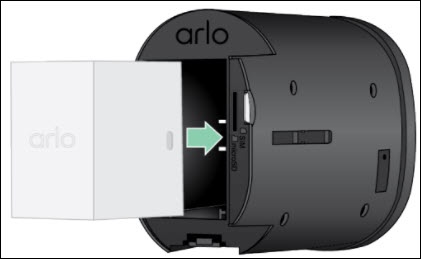 Cámara de seguridad Arlo Go 2 LTE - Inserta/quita la tarjeta SIM  <span  class=mpwcagts lang=EN>Verizon</span><!--class=mpwcagts-->