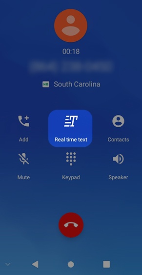 Call screen with emphasis on RTT icon